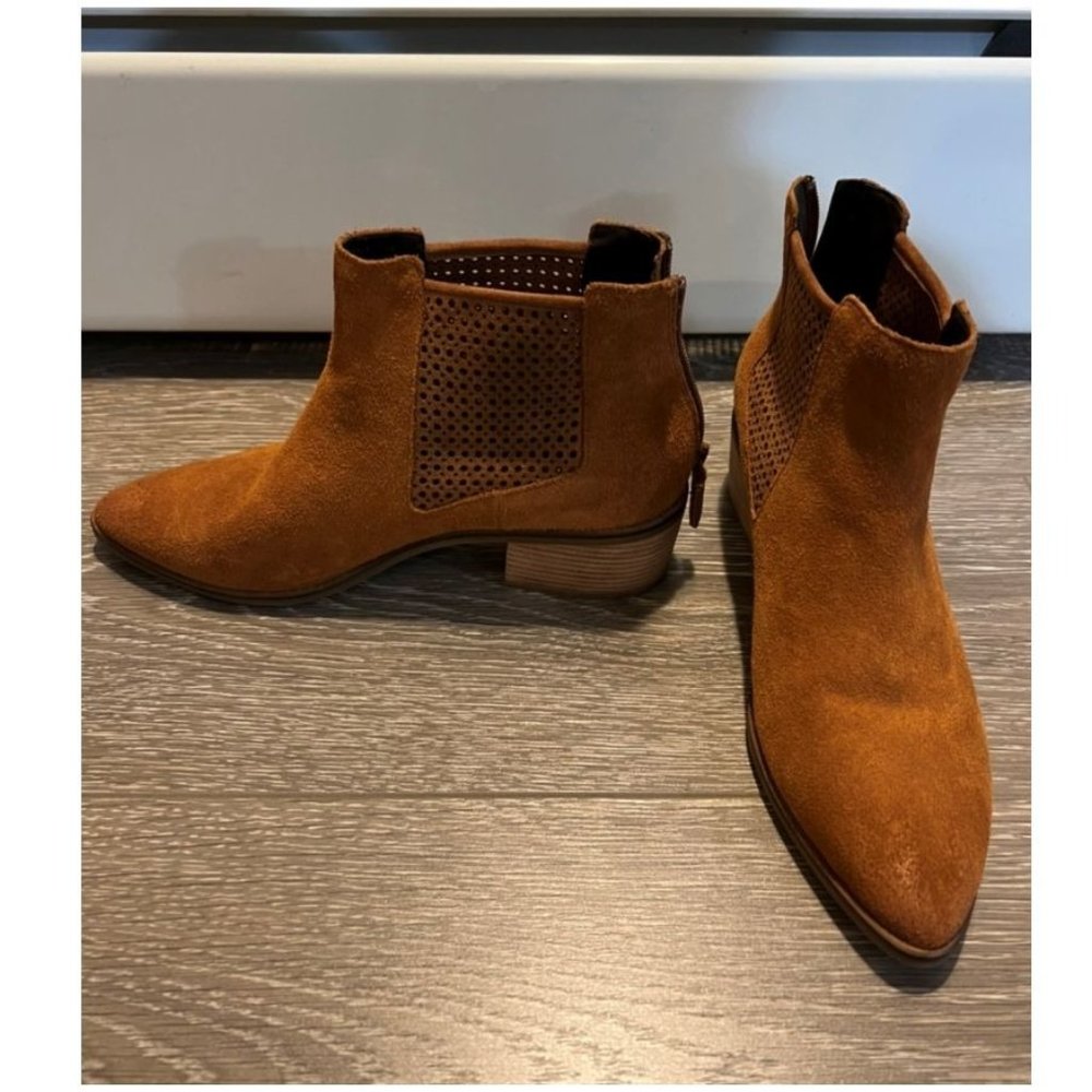 Cole Haan Jayne Lasercut Suede Booties Size 10B